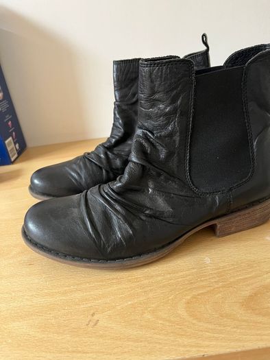 Womens boots