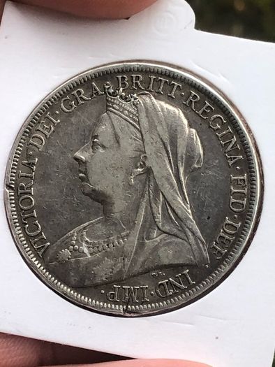 8 x Silver Victoria Crowns rare dates