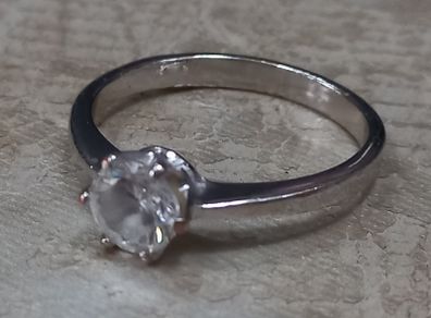 Vintage Solitaire Dress Ring