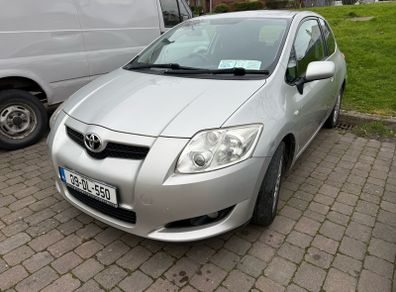 Toyota Auris 09 , 1.4 petrol