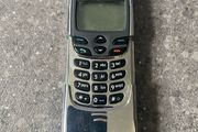 Nokia 8810