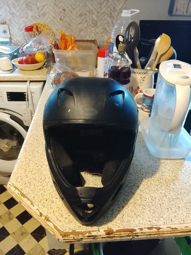 Bell helmet size XL great for new laws with scooters