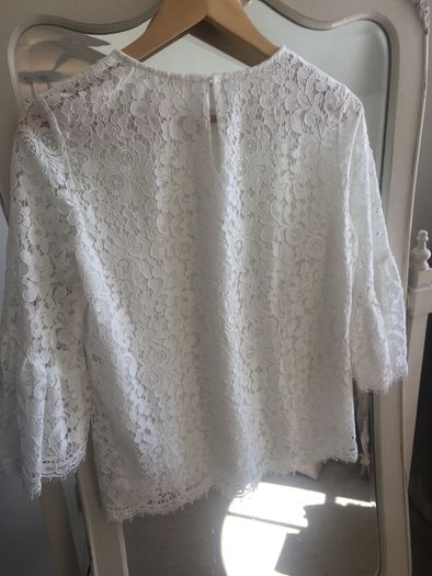 Classic Cream Lace Top size 36