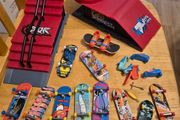 Finger Skateboards + Accesories