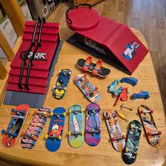 Finger Skateboards + Accesories