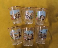Set of 6 Vintage Shot Glasses - Buckingham Palace,Horse Guards,Trafalgar Square,Tower Bridge,Piccadilly Circus,Big Ben House of Parliament