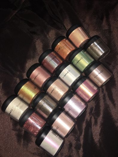 100% genuine mac pigments & glitters