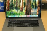 Touch 2018 MacBook Pro 15", Core i7 (i7-8850H) 2.60 GHz, 16GB RAM, 500GB SSD, Battery Cycle: 83