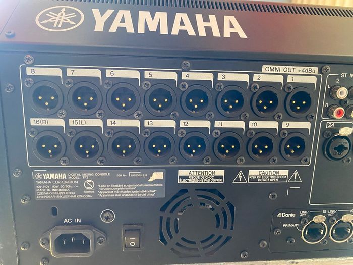 Yamaha TF3 Digital Desk