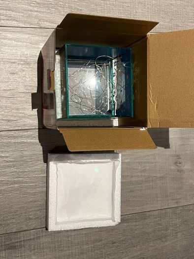 Merry Christmas LED Light Up Cube - New