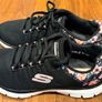 Skechers Image 3