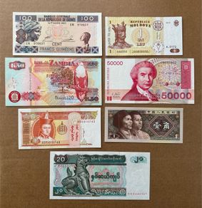 7 Different Banknotes
