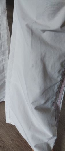 Old school limited edition white Adidas trousers with crease size Xs