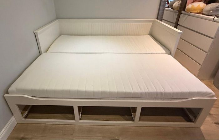 Hemnes drawer bed Ikea