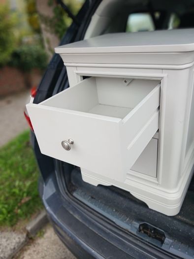 Bedside table/chest