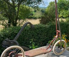 Vintage Triang bike scooter c. 1945 .