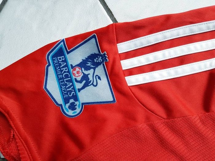 Liverpool Adidas Carlsberg football soccer jersey Mooney Size XL
