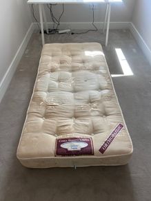 Single mattress
