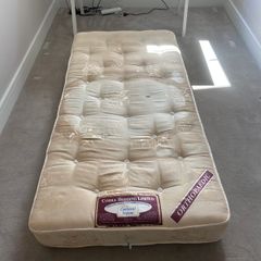 Single mattress
