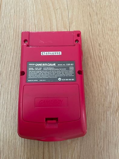 Nintendo Gameboy Color Red CGB-001 + Flash Card 4GB