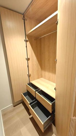 Kitchens Wardrobes maker and fitter, furniture, cabinet, press