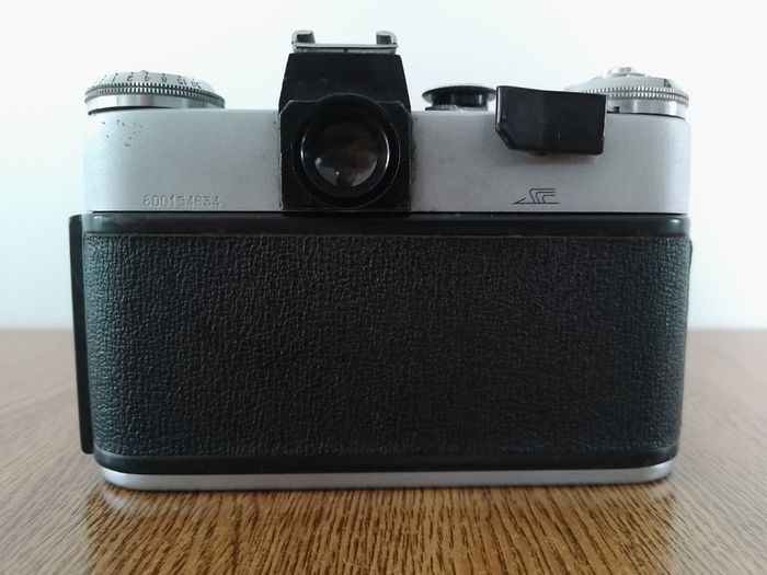 Zenit E Pentacon 4/200 Vintage SLR camera USSR Soviet Russian 35 mm KMZ Refurbished 800154634