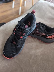 walking shoes