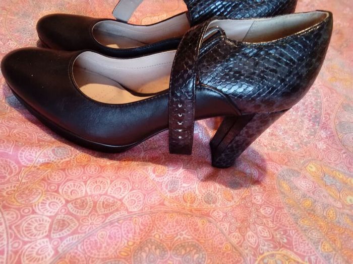 Clarkes ladies shoes