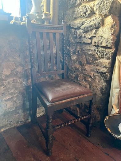 chair dining