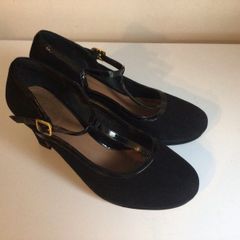 Clarks Ladies Suede Leather Mary Jane Court Shoes Wide Fit size 7.5 E Can Post