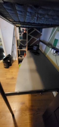 loft bed