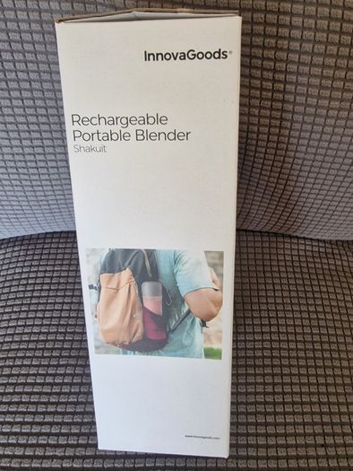 NEW and  SEALED InnovaGoods Shakuit Portable Rechargeable Blender 380ml