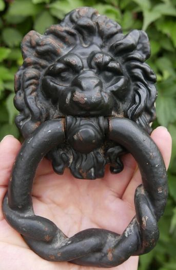 Antique Cast Iron Lion Head Door Knocker