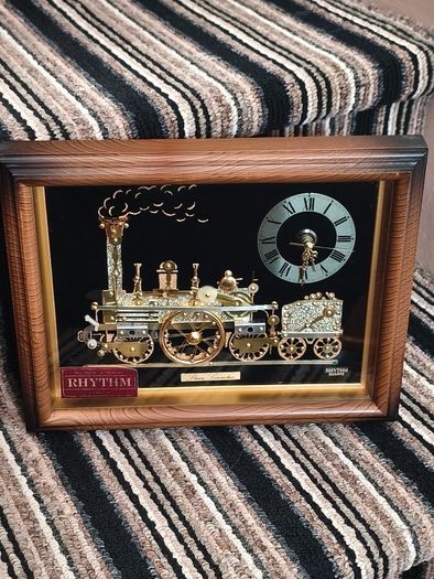 vintage Rhythm Quartz  clock