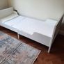 extendable IKEA child's bed Image 2