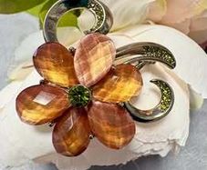 Liz Clairbourne Vintage brooch