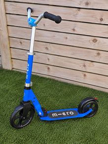 Micro cruiser scooter