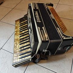 Vintage Frontalini Celeste Italian Piano Accordion - Working