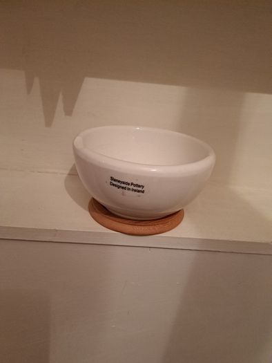 Ceramic bowl or Mortar dish
