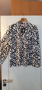Blouse Reduced. Big Clearout, Make An Offer