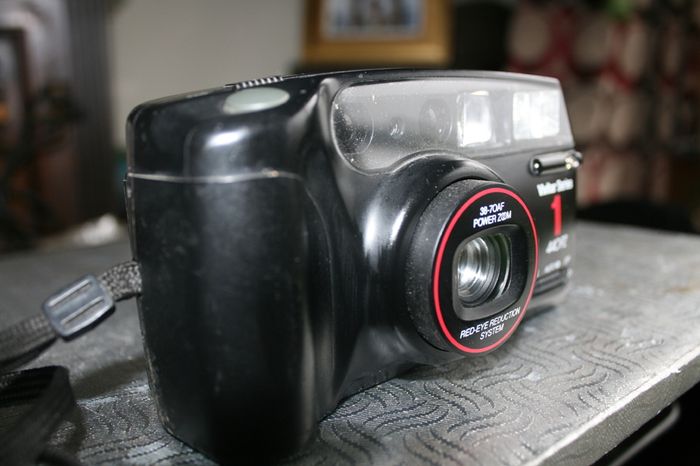 Vivitar Series 1 450PZ Zoom 35mm Camera 38-70 AF Power Zoom Tested Works!
