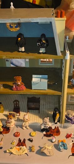 Sylvanian families grand hotel