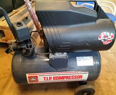 T.I.P. 24L Air Compressor