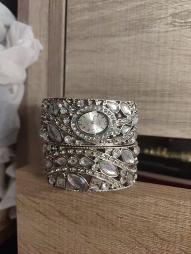 bracelet watch