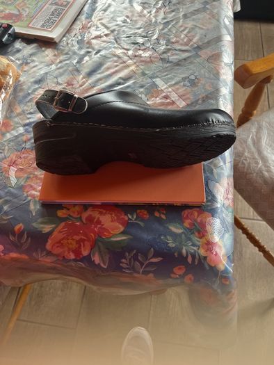 womans shoes