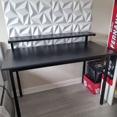 gaming desk