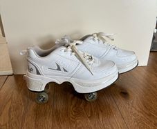 roller skate shoes