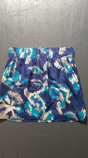 NEW skirt 8/10  Loft