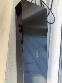 Samsung one box with cables