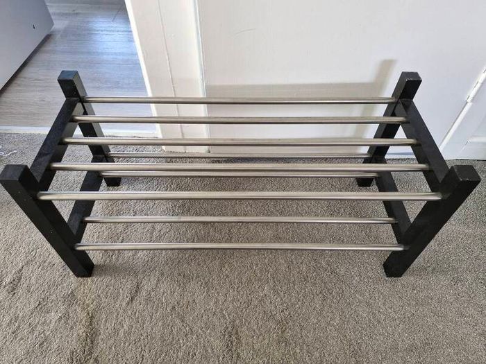 Shoe rack